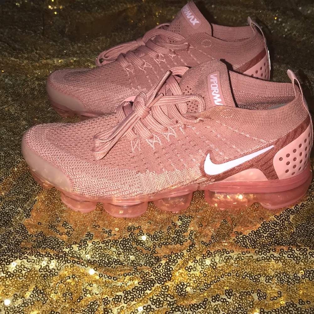 Pink Vapormax